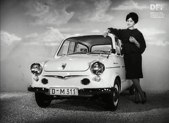 Screenshot aus "NSU (Nr. 6 Sauberes Finish und Details)" (1960); Quelle: DFF
