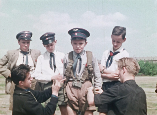 Screenshot aus "Allerlei Dresden" (1960); Quelle: SLUB Dresden, © SLUB Dresden, Filmverband Sachsen (Dresden), Hirsch Film (Dresden)