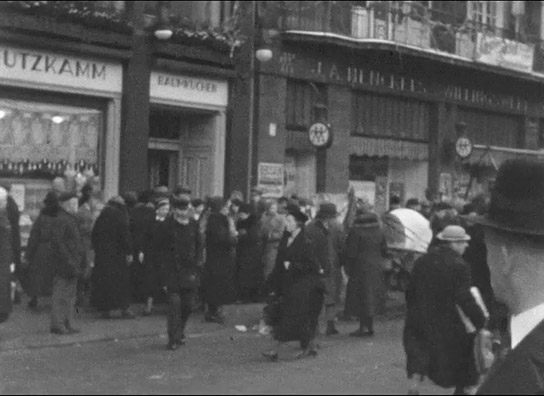 Screenshot aus "Privatfilm Familie Richter: Rolle 4" (1935); Quelle: SLUB Dresden, © SLUB Dresden, Filmverband Sachsen (Dresden), Hirsch Film (Dresden)