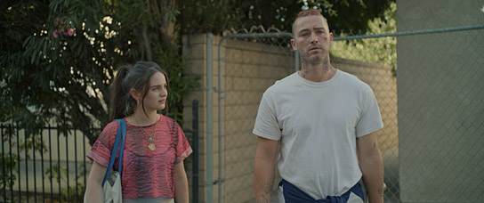 Aisling Franciosi, Jake McLaughlin in "Home" (2020); Quelle: Weltkino Filmverleih, DFF, © Augenschein Filmproduktion GmbH, Frank Griebe