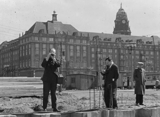 Screenshot aus "Aufbau Thälmannstraße Nord, Dresden" (1962); Quelle: SLUB Dresden, © SLUB Dresden, Filmverband Sachsen (Dresden), Hirsch Film (Dresden)