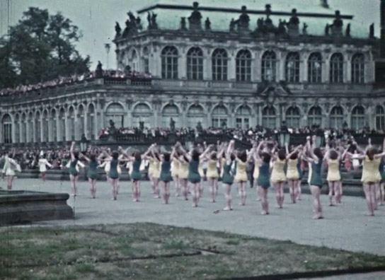 Screenshot aus "1941 Zwinger" (1941); Quelle: SLUB Dresden, © SLUB Dresden, Filmverband Sachsen (Dresden), Hirsch Film (Dresden)