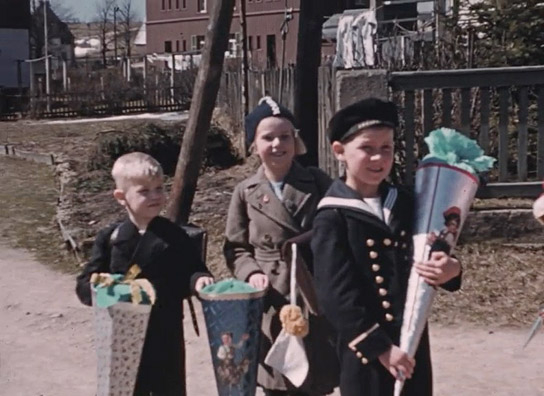 Screenshot aus "Privatfilm Familie Richter: Rolle 3" (1941); Quelle: SLUB Dresden, © SLUB Dresden, Filmverband Sachsen (Dresden), Hirsch Film (Dresden)