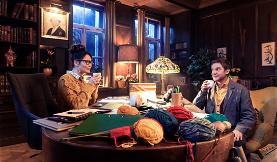 Anja Kling, Johannes Zeiler (v.l.n.r.) in "Hilfe, ich hab meine Freunde geschrumpft" (2020); Quelle: DCM Film Distribution, DFF, © DCM, blue eyes, Foto: Marco Nagel