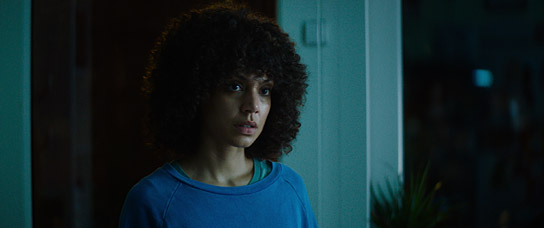 Haley Louise Jones in "Ivie wie Ivie" (2021); Quelle: Weydemann Bros., DFF, © 2021 Weydemann Bros., Constanze Schmitt, David Schmitt