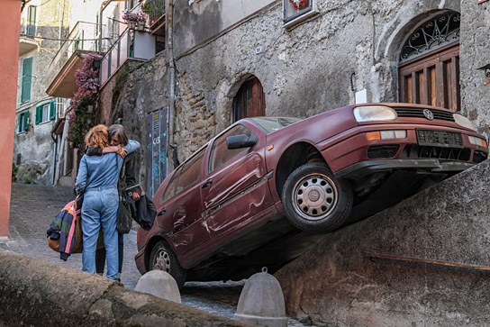 Birgit Minichmayr, Alexandra Maria Lara (v.l.n.r.) in "Töchter" (2021); Quelle: Warner Bros. Pictures Germany, DFF, © Heimatfilm, Warner Bros. Filmproduktion