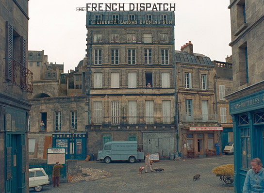 "The French Dispatch" (2021); Quelle: Walt Disney Studios Motion Pictures Germany, DFF, © 2020 Twentieth Century Fox Film Corporation, Photo Courtesy of Searchlight Pictures
