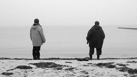 Uta Pilling (rechts) in "Uta" (2020); Quelle: GMfilms, DFF, © Friede Clausz