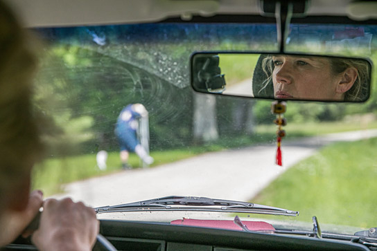 Anke Engelke in "Mein Sohn" (2020); Quelle: Warner Bros. Pictures Germany, DFF, © 2021 Warner Bros. Entertainment, Foto: Chris Hirschhaeuser
