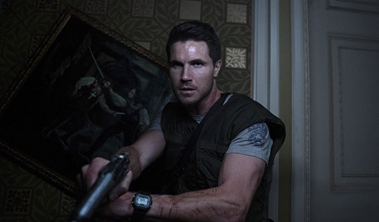 Robbie Amell in "Resident Evil: Welcome to Raccoon City" (2020); Quelle: Constantin Film Verleih, DFF