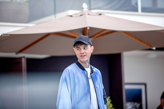 Jonas Ems in "Krass Klassenfahrt" (2021); Quelle: LEONINE Distribution, DFF