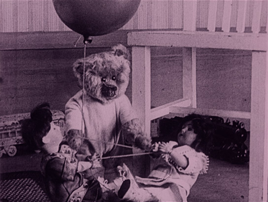Screenshot aus "In den Dschungeln Afrikas" (1924); Quelle: DFF