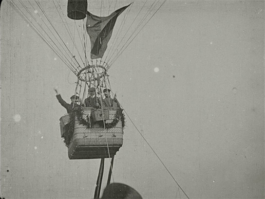 Screenshot aus "Ballonaufstieg [Archivtitel]" (ca. 1911); Quelle: DFF