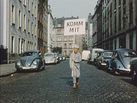"Ferien im Alltag. Ein Film von Gärten, Wiesen und Wäldern in der Großstadt" (1961); Quelle: Filmkollektiv Frankfurt, © Institut für Stadtgeschichte S12F 39