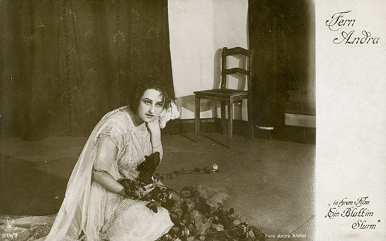 Fern Andra in "Ein Blatt im Sturm...doch das Schicksal hat es verweht" (1917); Quelle: DFF