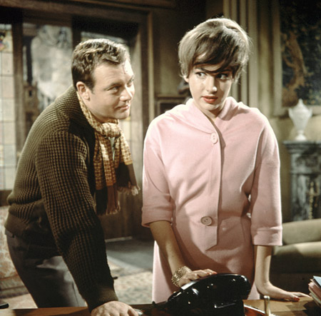 Klausjürgen Wussow, Johanna von Koczian (v.l.n.r.) in "Agatha, laß das Morden sein" (1960); Quelle: DFF/Kineos Sammlung