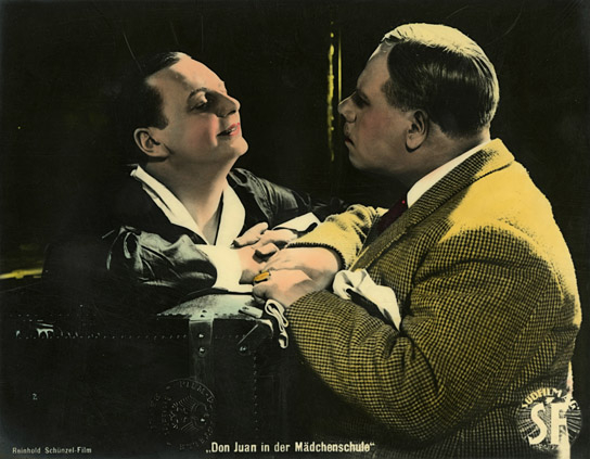 Reinhold Schünzel (links) in "Don Juan in der Mädchenschule" (1928); Quelle: DFF