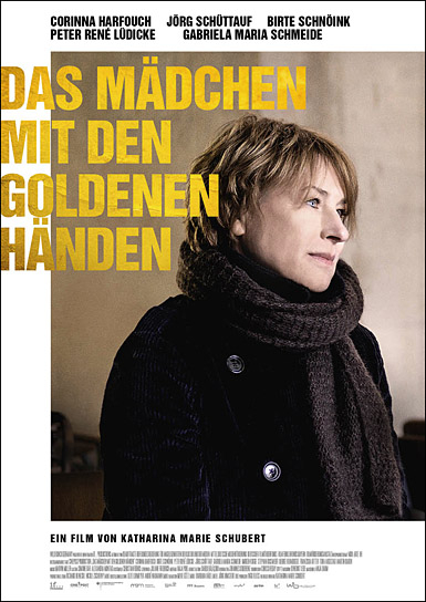 Filmplakat von "Das Mädchen mit den goldenen Händen" (2021); Quelle: Wild Bunch Germany, DFF, © Wild Bunch Germany 2021