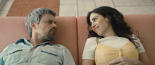 Avshalom Pollak, Nur Fibak (v.l.n.r.) in "Aheds Knie" (2021); Quelle: Grandfilm, DFF, © Grandfilm