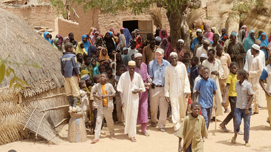 "Der Waldmacher" (2021), Quelle: Weltkino Filmverleih, DFF, © Abdoulay Mahamoud