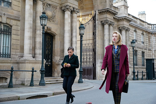 Blanche Gardin, Léa Seydoux (v.l.n.r.) in "France" (2021); Quelle: MFA+ Filmdistribution, DFF, Foto: R. Arpajou, © 3B Productions