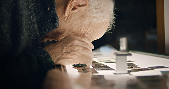 Thomas Höpker in "Dear Memories - Eine Reise mit dem Magnum Fotografen Thomas Hoepker" (2022)