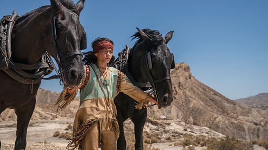 Mika Ullritz in "Der junge Häuptling Winnetou" (2021)