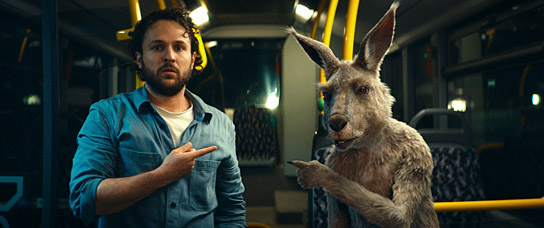 Dimitrij Schaad in "Die Känguru-Verschwörung" (2022)
