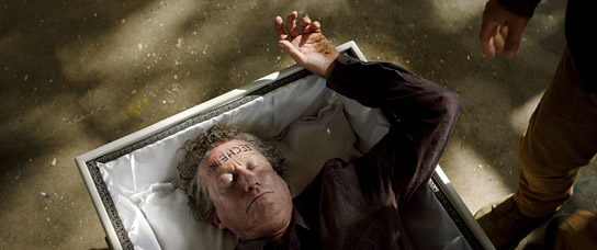 Uli Bauer in "Wer gräbt den Bestatter ein?" (2022)