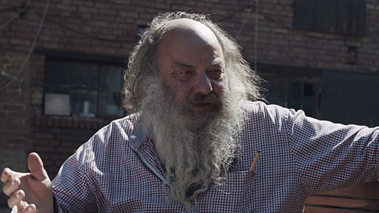 Lothar König in "König hört auf" (2022)