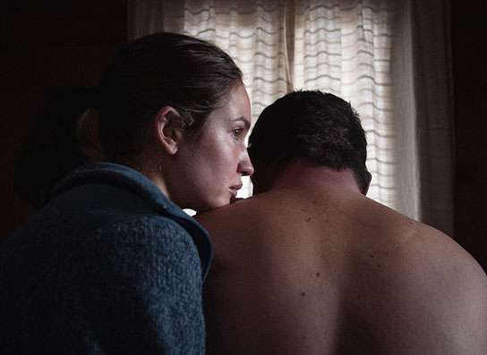 Michèle Brand, Simon Wisler (v.l.n.r.) in "Drei Winter" (2022)