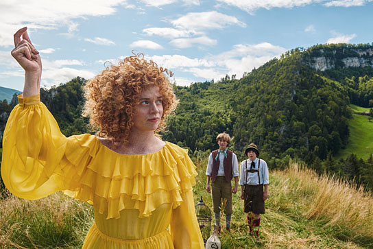 Luna Wedler, Hans Marquardt, Benedikt Jenke (v.l.n.r.) in "Der Räuber Hotzenplotz" (2022)