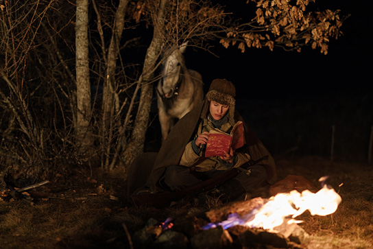 Rina Krasniqi in "Luanas Schwur" (2021)