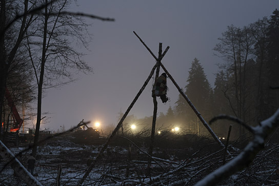 "Barrikade" (2021)