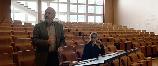 Allan Corduner, Nina Hoss (v.l.n.r.) in "Tár" (2022)