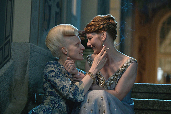 Anne Müller, Sandra Hüller (v.l.n.r.) in "Sisi & ich" (2022)