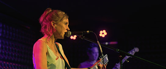 Kristin Hersh in "Rock Chicks - I am not female to you" (2023)