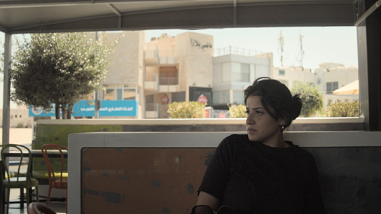 Sara Mardini in "Sara Mardini - Gegen den Strom" (2023)