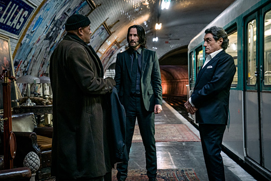 Laurence Fishburne, Keanu Reeves, Ian McShane (v.l.n.r.) in "John Wick: Kapitel 4" (2023)