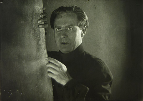 Screenshot mit Paul Richter aus "Dagfin" (1926)