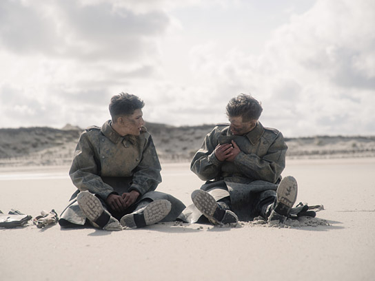 Marko Kerezovic, Simon Morzé (v.l.n.r.) in "Der Fuchs" (2022)