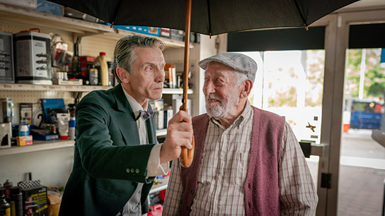 Lucas Tavernier, Dieter Hallervorden (v.l.n.r.) in "Ponyherz - wild und frei" (2023)