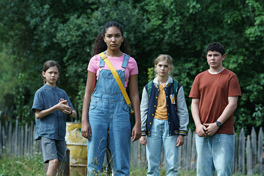 Wanja Kube, Lovena Börschmann Ziegler, Leni Deschner, Morten Völlger (v.l.n.r.) in "Das fliegende Klassenzimmer" (2023)
