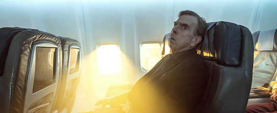 Timothy Spall in "Fearless Flyers - Fliegen für Anfänger" (2023)