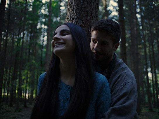 Bayan Layla, Slavko Popadić (v.l.n.r.) in "Elaha" (2023)