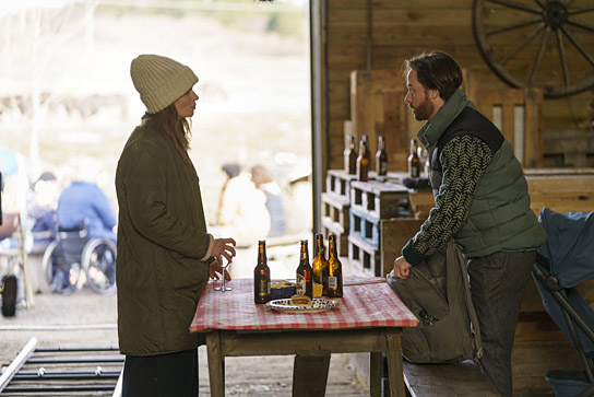 Karoline Herfurth, Tom Schilling (v.l.n.r.) in "Eine Million Minuten" (2024)