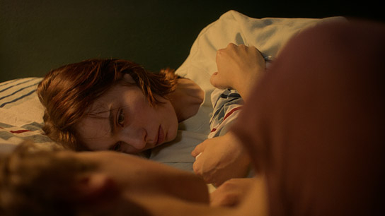 Jona Volkmann, Greta Krämer (v.l.n.r.) in "Wolke Z" (2024)
