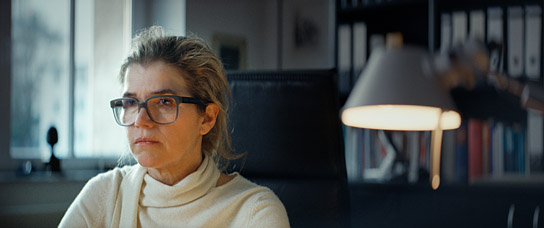 Anke Engelke in "Schock" (2023)