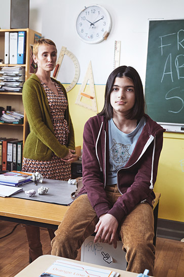 Peri Baumeister, Dileyla Agirman (v.l.n.r.) in "Sieger sein" (2024)