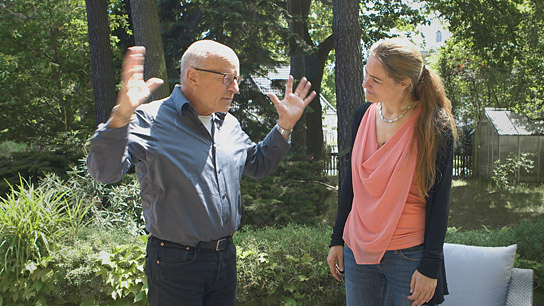 Volker Schlöndorff, Anni Seitz (v.l.n.r.) in "Du kannst mich fragen was du willst - Franz Seitz" (2021)